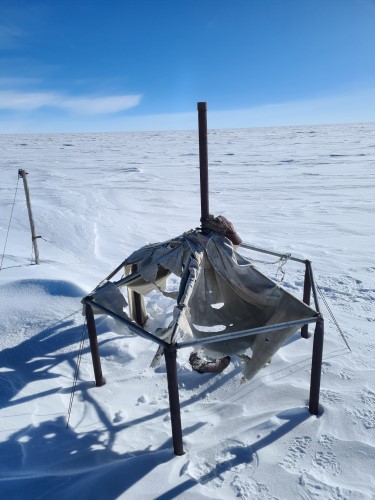 Unknown object at the Historic Antarctic POI