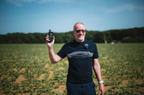 The Belgian POI is in a farmer's field crop field directly behind me in this picture